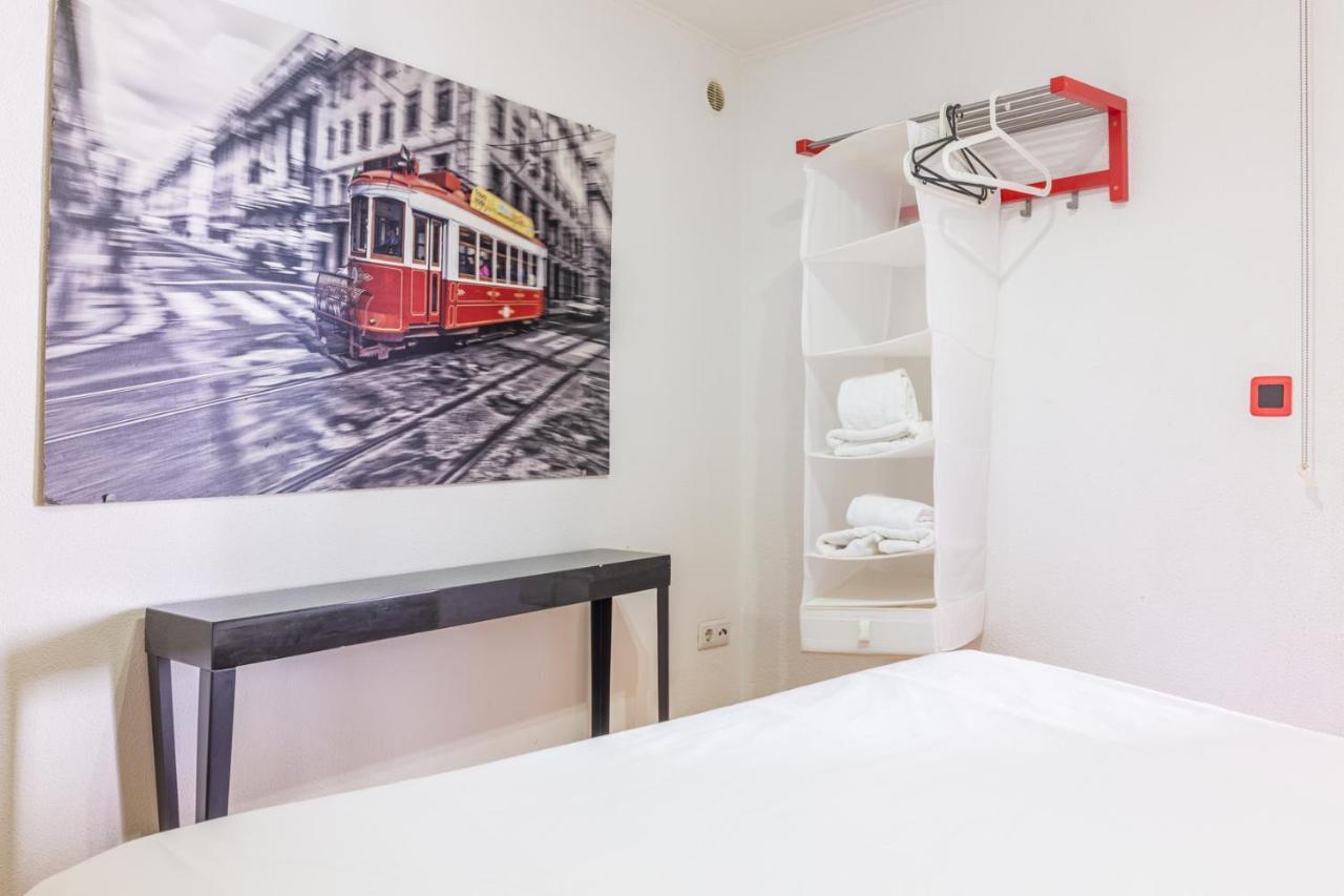 Studio In The Heart Of Alfama! Super Central! ลิสบอน ภายนอก รูปภาพ